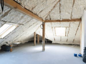 pannelli isolanti per tetto con coibentazione interna